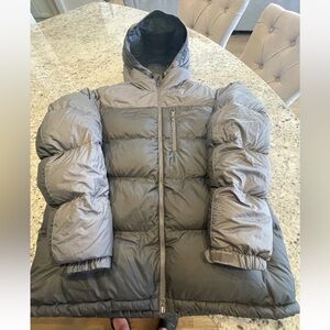 MARMOT 700 DOWN JACKET EUC MENS XXL GRAY/BLACK RETAIL $300 EXCELLENT CONDITION